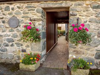 2 Bed in Barmouth 89394 - Dyffryn - 0