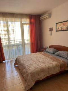 Central Plaza Apartment - 2