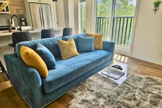 Golden Escape 2 Bdrm Mountain VIEWS - managed by Little Sister Getaways - Canmore - 8