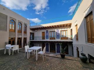 Mahbubakhon Guest house in old city - Bukhara - 7