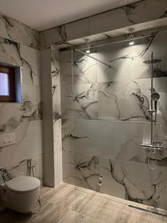 Tomas Inn - Pogradec - 1