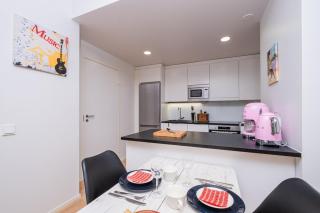 Premium Stay With Air Conditioning and Sea View Balcony - Helsinki - 3