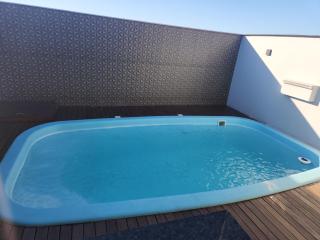 Casa com Piscina - 1