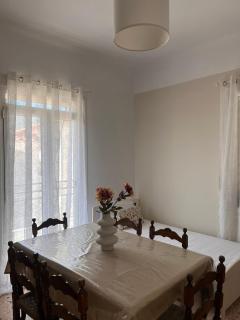 The Grandma's Gem - Poros - 9