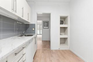 The Modern Apartment at Moss Central - 1