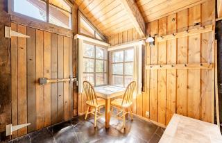 Brecken Haus - 8