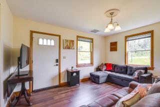 4 Mi to Dtwn Granville Family Home with Deck! - Granville - 7