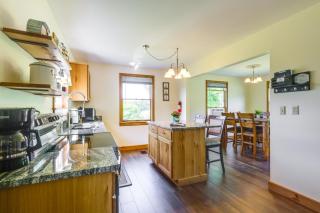 4 Mi to Dtwn Granville Family Home with Deck! - Granville - 1
