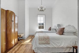 New! Luxurious Home with Wine Cellar & Firepit! - Fredericksburg - 6