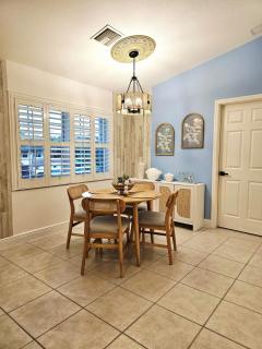 Coastal Escape 3-4 Min to Beach - Bonita Springs - 4