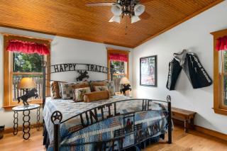 Texas Charm Texana - 15 min Walk to Main - Fredericksburg - 5