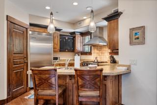 Silver Star #104 - 3 Bed Condo + Spa - Park City - 3