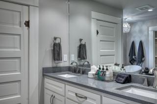 Modern Luxurious Home with game room - Fredericksburg - 5