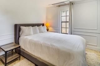 Walk to Beach and Eats Modern Indialantic Apt - Indialantic - 1