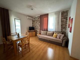 Adriatic Breeze Family Stay - Trogir - 6