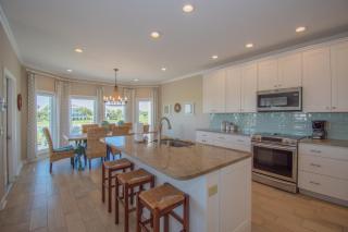 355 Ocean Point Dr - 8