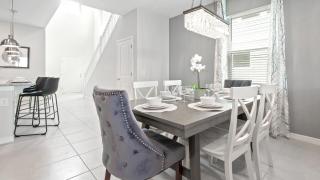Windsor Island LUXE Villa w/ Pool/Spa Near Disney - 3