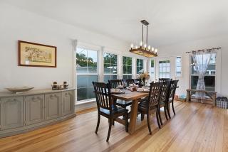 Stunning Home with Hot Tub & Grill Just 2 Blks from Main St! - Fredericksburg - 5