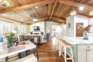 Luxury on Lake LBJ with Hot Tub Firepit & Boat Slip - Horseshoe Bay - 5