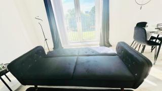 Entire Luxury 2 Bedroom Apartment - Quiet & Central with Free Parking - Birmingham - 3