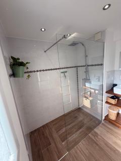 Rez de jardin cosy & jacuzzi - 5
