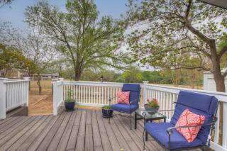 Awesome Haus with Gameroom, 4Blks to Center of Town! - Fredericksburg - 5