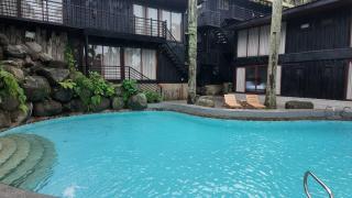 Novella Tagaytay Deluxe King 201 Pool View - Silang - 9