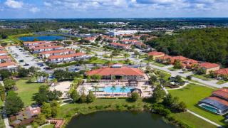 Spacious 12-Bed Villa with Pool & Resort Amenities - Kissimmee - 2