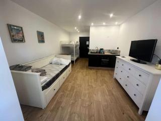 Résidence Verger Des Prats - Joli studio refait a neuf de 4 couchages à Sanary-sur-Mer MAE-2331 - Sanary-sur-Mer - 9