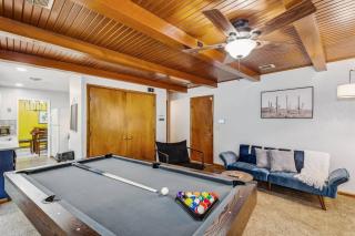 HotTub, King & PoolTable~East Wichita - 6
