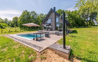 Cozy Home In Gospic With Wi-Fi - 0