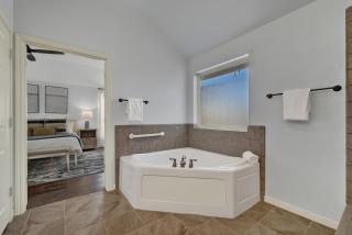 The KK Ranch-Private Pool-Hill Country Bliss - Fredericksburg - 2