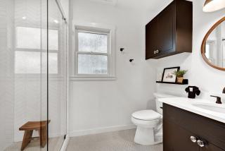 Harley House with Hot Tub & Grill - Historic District - Fredericksburg - 2