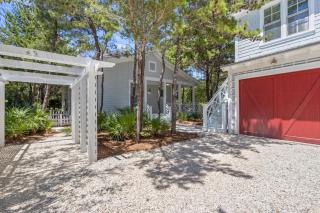 Almost Heaven in Watersound Proper INCLUDES Carriage House! Bedding for 12 - 7