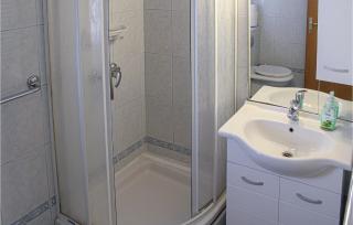1 Bedroom Gorgeous Apartment In Podgora - Podgora - 5