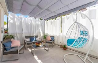 Lovely Apartment In Milna With Wifi - Milna - 1