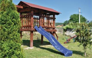 Gorgeous Home In Sinj - 3