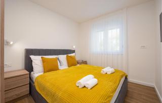 Amazing Apartment In Zadar With Wifi - 5