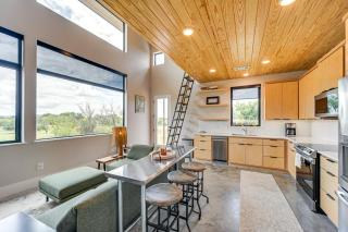20-Acre Property w/ Trail: Hill Country Hideaway! - 2