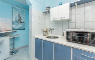 Beautiful Apartment In Biograd Na Moru - 2