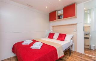 Cozy Home In Sveti Filip I Jakov - 6