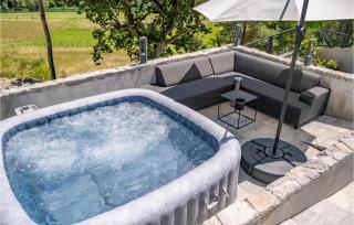 Nice Home In Sculac With Sauna - 2