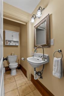 The Marquis Manor | JZ Vacation Rentals - Soulard - 8