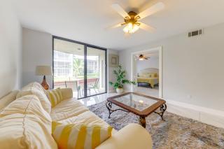1 Mi to Lantana Beach Canal-View Condo with Pool - Atlantis - 6