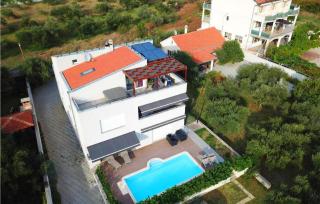 Nice Apartment In Turanj With Wifi - 4