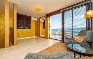 4 Bedroom Stunning Home In Sukosan - 1
