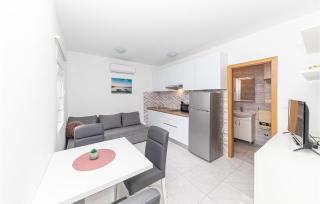 Cozy Apartment In Klek With Wifi - Klek - 9
