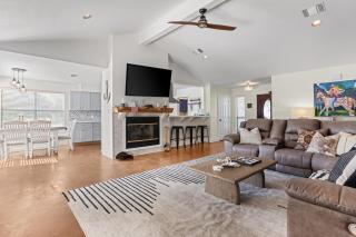 Lakefront Paradise with Firepit - Marble Falls - 1