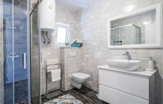Beautiful Home In Ston With Wifi - Ston - 3