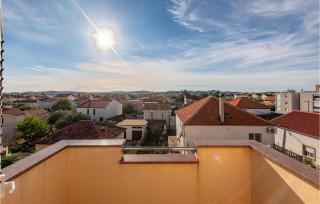 2 Bedroom Nice Apartment In Zadar - 2